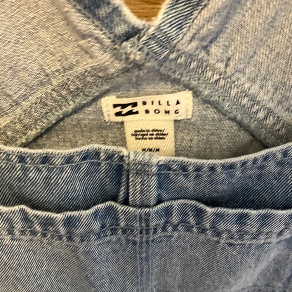 Billabong Blue Jean Shorts Overalls - Picture 2 of 11